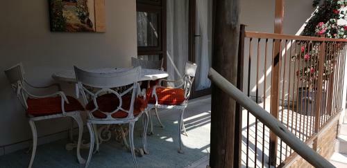 Hostal House Mulberry Guesthouse