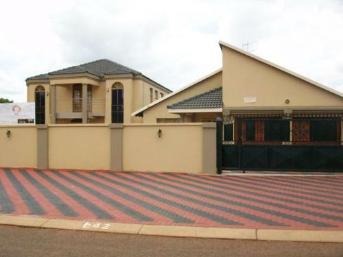 Hostal Koiketla Guesthouse