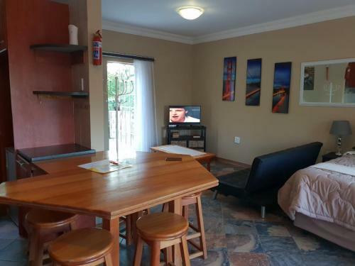 Bed & Breakfast Suikerbosrant Sleep And Go