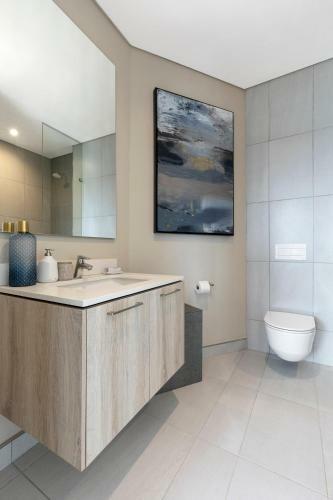 Black Marble - Menlyn Residence Apartments