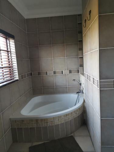 Hostal Klyne Jiweel Guesthouse