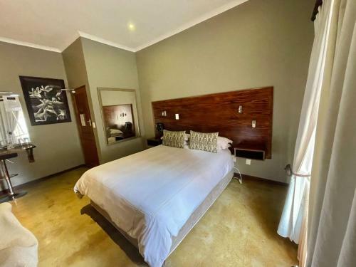 Hostal About Guest Lodge