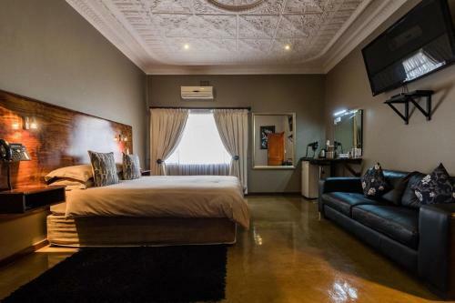 Hostal About Guest Lodge