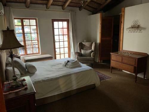 Hostal A Bed Above Guest House