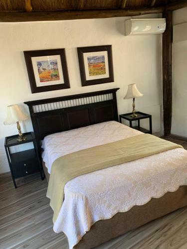 Hostal A Bed Above Guest House