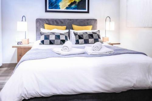 Regency Apartments 2 Bedroom