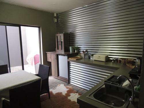 Hostal 122 On Rubida