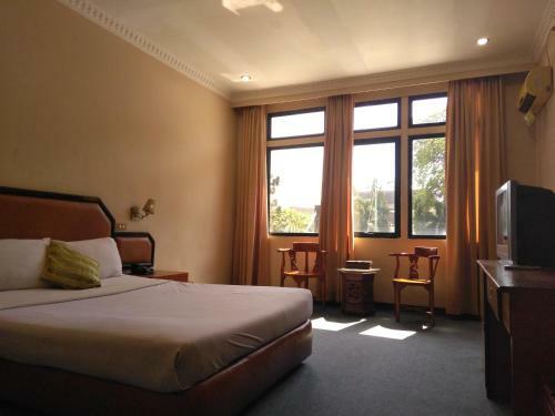 Grand Kartika Hotel