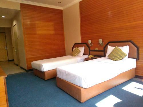 Grand Kartika Hotel