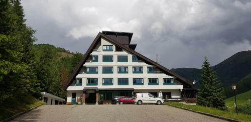 Kinder- Und Familienhotel Nockalm