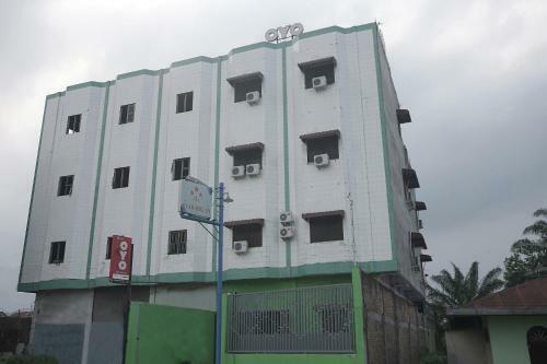 Hotel Oyo 2044 Star Hill Inn Syariah