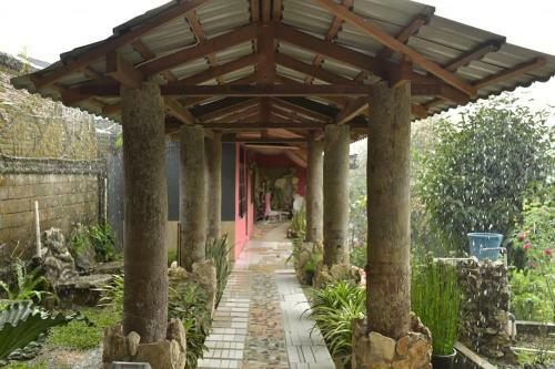 Pias Poppies Hotel
