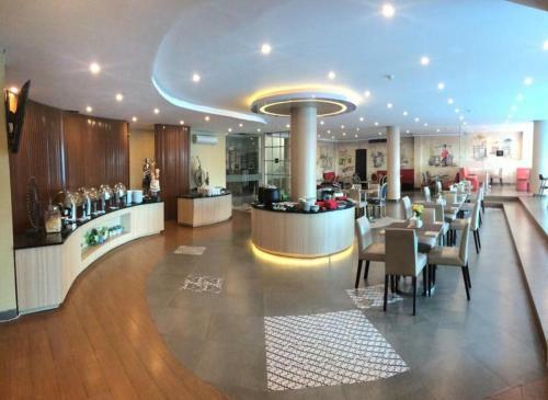 Hostal Hotel Mj