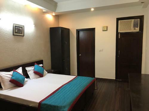 Hotel Capital O 86103 Vatika
