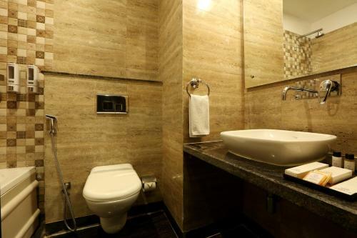 Hotel Mizu, Gugroan