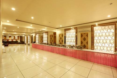 Hotel Mizu, Gugroan