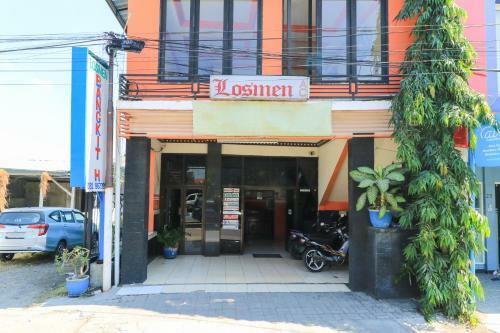 Hostal Losmen Bangkit Hidayah