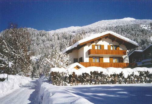 Apartamento Haus Tschofen