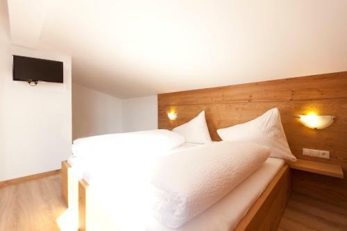 Hostal Gasthof Pension Hochjochst�bli