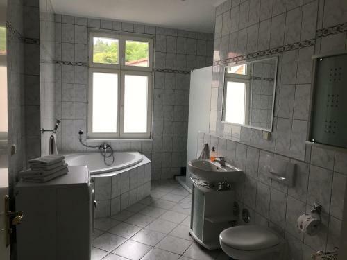 Apartamento Ferienwohnung Parkblick