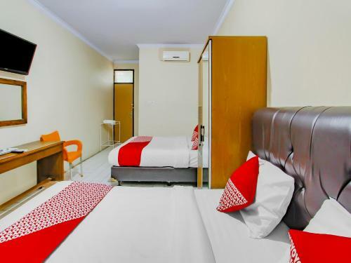 Oyo 3277 Inayah Pkpri Hotel Syariah