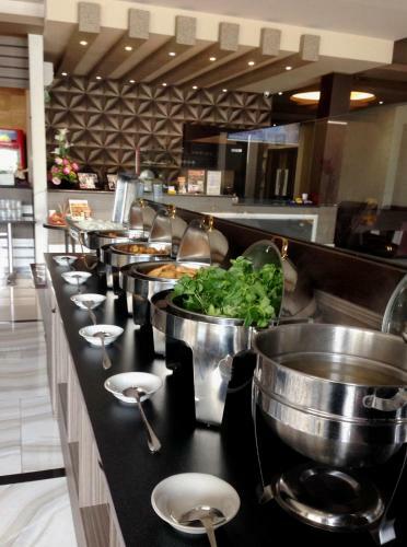 Grand Krakatau Hotel Serang
