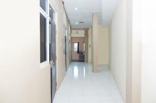 Hotel Oyo 1217 Candi Residence