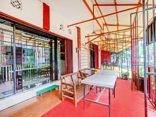 Hotel Oyo 90553 Arteri Guest House