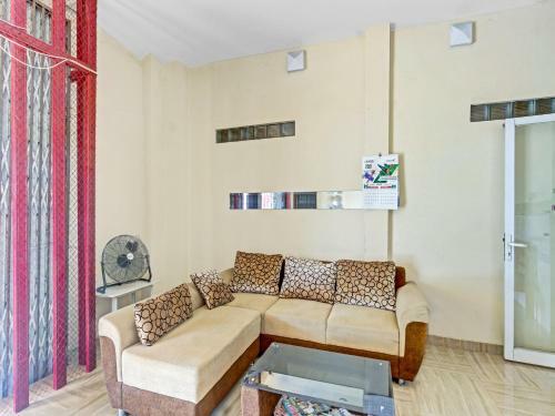 Hotel Oyo 90553 Arteri Guest House