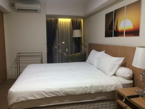 Apartamento Wr Louis Kienne Residences Simpang Lima Semarang