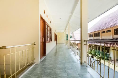 Hotel Oyo 3335 Wisma Langen Werdhasih