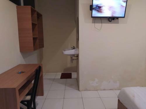 Hotel Kartini Residence Semarang Redpartner