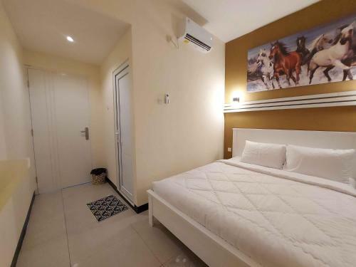 Rons City Hotel