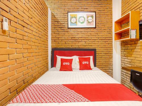 Hotel Oyo 90758 D Kost In Kandri Semarang