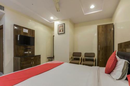 Hotel Collection O 5302 Bhadra Grand