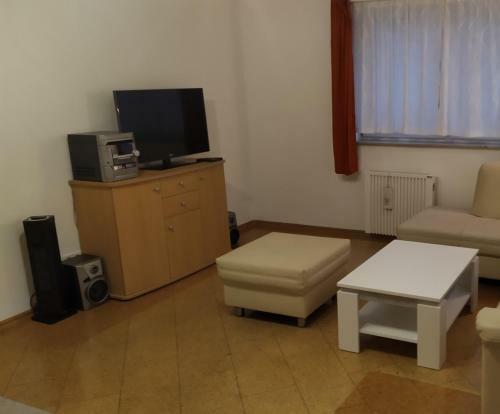 Sch�ne Unterkunft Mit Terrasse Im Gr�nen