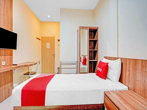 Hotel Oyo 90794 Kostel Bunda Waru Syariah