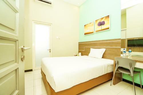 Hostal Ardhya Guesthouse Syariah By Ecommerceloka