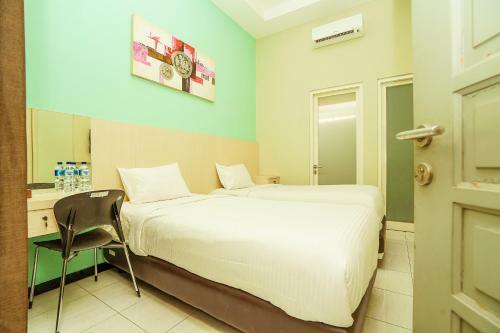 Hostal Ardhya Guesthouse Syariah By Ecommerceloka