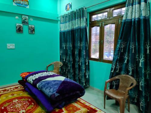 Shyam Home Stay