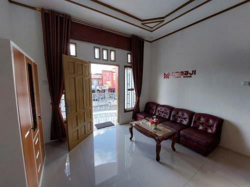 Mamaji Guest House