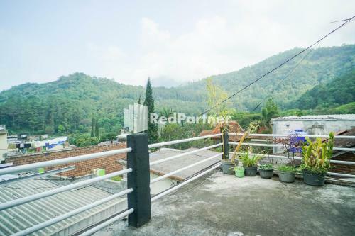 Hotel Villa Andri Batu Redpartner