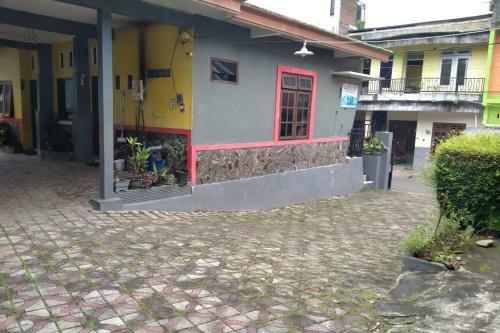 Villa Rully Fadly