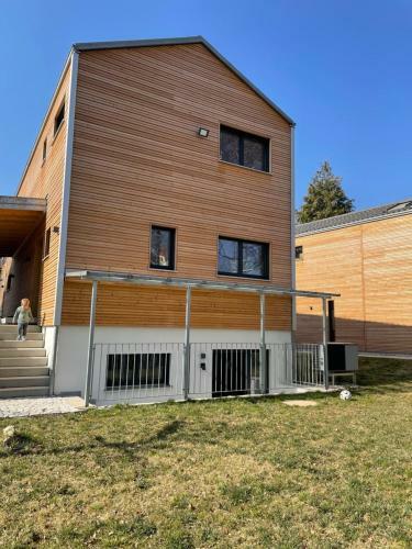 Apartamento Helle Souterrain Wohnung In Laufn�he Zum W�rthsee