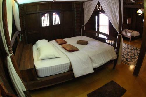 Lodge Ndalem Joglo Hinggil