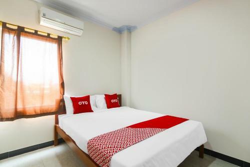 Hotel Oyo 90636 Happy Syariah
