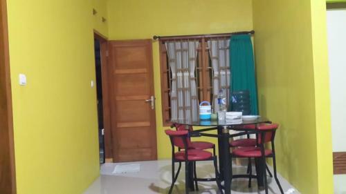 Freds Villa-3 Bedrooms, 3 Bathrooms, Private Pool