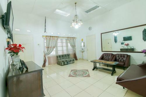 Spot On 1707 Hotel Mustika Widyasari