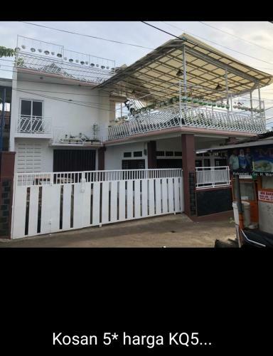 Hostal Shazma Guesthouse And Cafe
