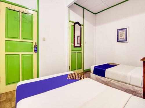 Hotel Spot On 90046 Villa Anyelir Yustik Selabintana